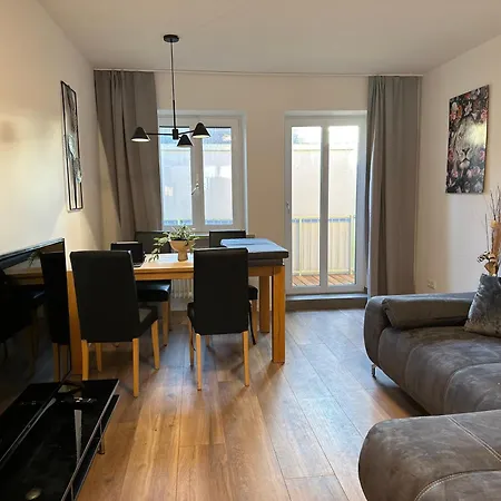 Mm - In Innenstadtlage Mit Parkplatz Apartman