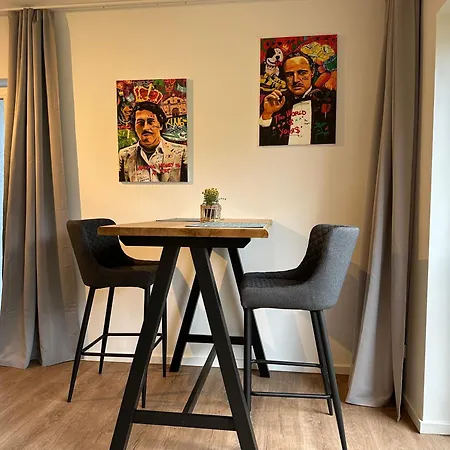 Apartman Mm - In Innenstadtlage Mit Parkplatz Augsburg