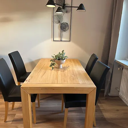 Mm - In Innenstadtlage Mit Parkplatz
