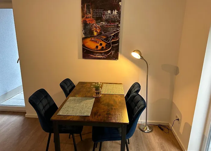 Mm - In Innenstadtlage Mit Parkplatz Apartment
