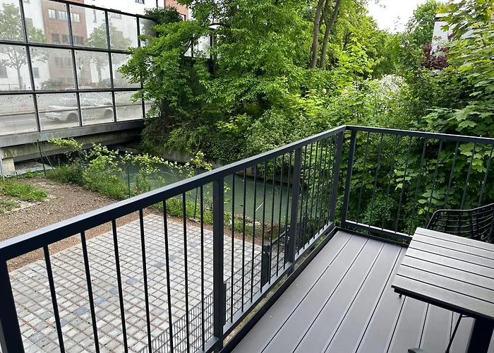 Mm - In Innenstadtlage Mit Parkplatz *