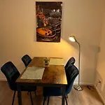 Mm - In Innenstadtlage Mit Parkplatz Appartamento