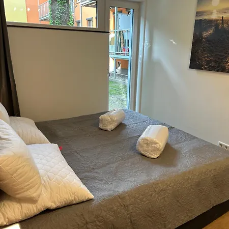 Mm - In Innenstadtlage Mit Parkplatz * Augsbourg